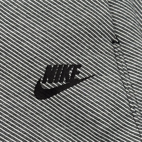 Nike Sportswear Tech Fleece Sweatpants Womens Small NWT Gray‎ Black Pants - Picture 3 of 15